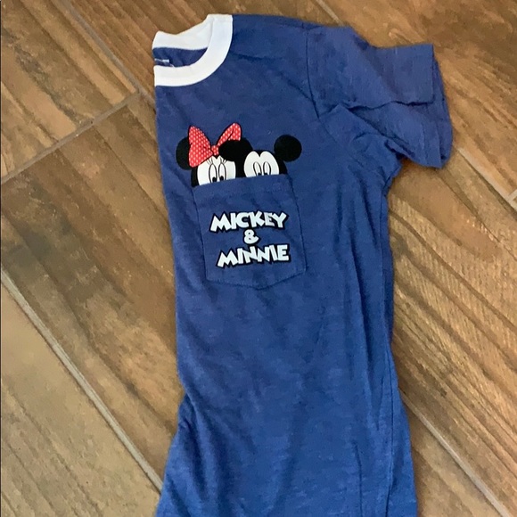 Disney shirt - Picture 1 of 5